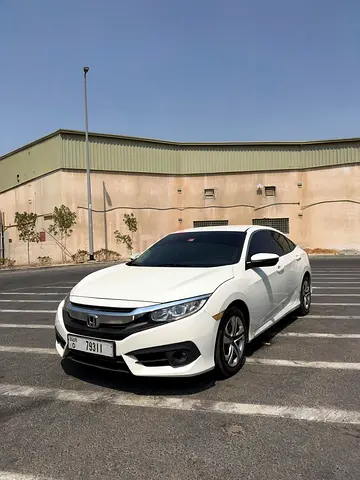 Well Maintained 2016 Honda Civic LXi GCC Specs with CarPlay/Android