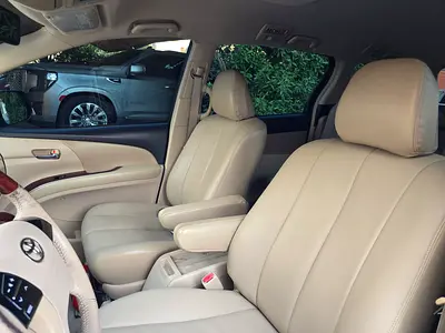 صورة 8 لـ 2017 Toyota PREVIA