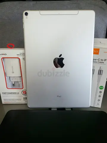 Apple iPad Pro 10.5 cellular 256GB with accessories and delivery all over UAE 🇦🇪