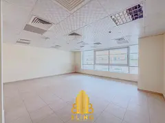 Tremendous 3BHK Duplex With Basement Parking & Maid Room