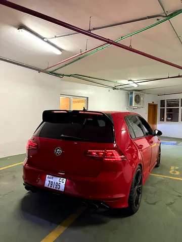 2016 Volkswagen Golf R GCC Specs in Excellent Condition