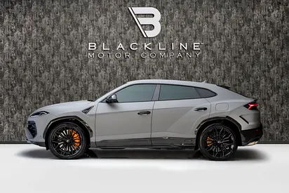 2025 Lamborghini URUS — фото 5