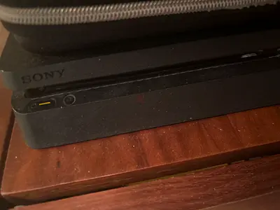 PS4 Sony