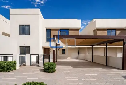 Stunning 5BR Villa | Spacious Layout | Great Location