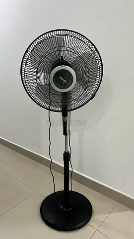 Midea Stand Fan with Adjustable Height