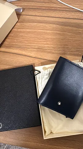 Mont Blanc wallet