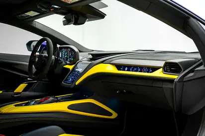 صورة مصغرة 14 لـ 2025 Lamborghini REVUELTO