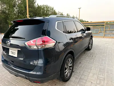 2015 Nissan ROGUE — фото 5
