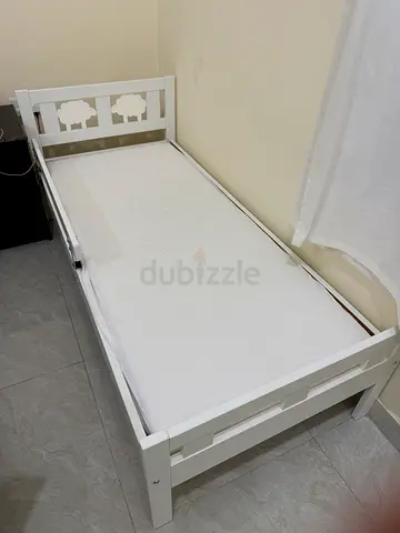 IKEA KRITTER Children's Bed with Mattress in excellent condition
