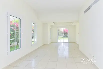 Type 3E | 3 Bedrooms plus Maid's Room | Single Row