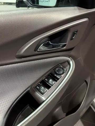 2019 Chevrolet MALIBU photo 5