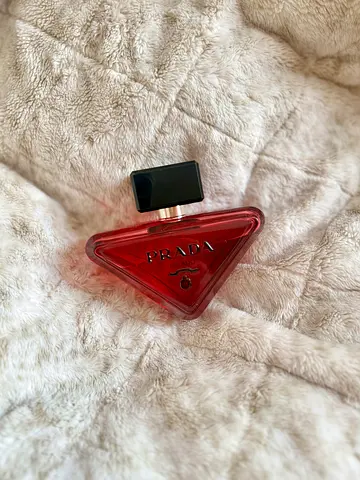 Prada Paradoxe Radical Essence (Mall Tester)