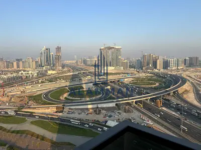 جديد تماماً | شبه مفروش | إطلالة على المدينة من طابق مرتفع