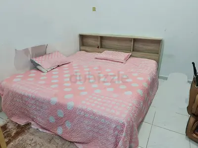 King Size Bed Frame with Headboard Storage - Light Wood Finish size 200x180 cm with medical mattress