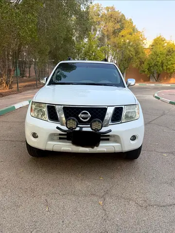 2009 Nissan PATHFINDER — фото 3