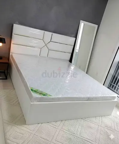 Modren Design Queen size bed with mattress storage bed Queen bed