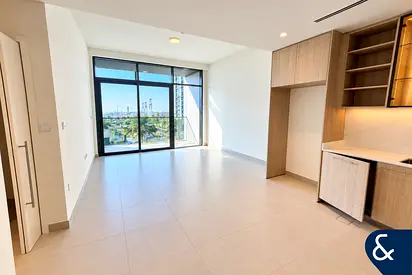 2 Bedroom | Blvd View | Building Specialist