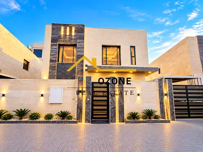 Stand alone villa / for family near mosque