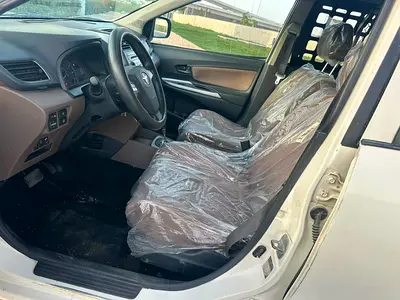 2015 Toyota AVANZA 照片 7