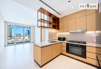 Burj Khalifa View | Vacant | Available Now