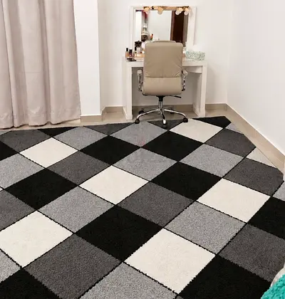 Large carpet 3X4 M for sale