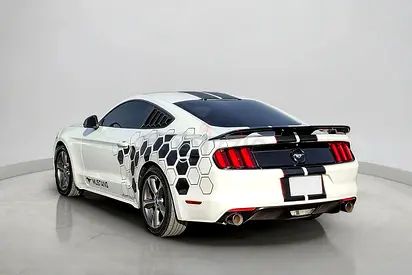 Ford Mustang V6 standard 2017 GCC Specs