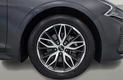 2021 KIA K5 — миниатюра 11