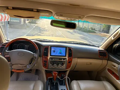 2005 Toyota LAND CRUISER photo 6