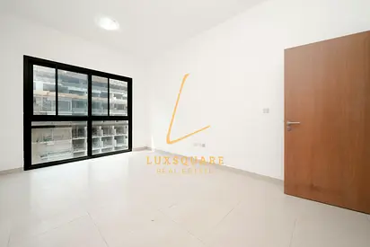 Ready To Move | Garden & Pool View | Unfurnished