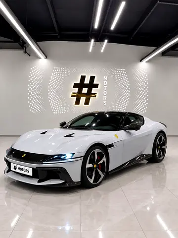 2025 Ferrari 12Cilindri Coupe Japanese Specs