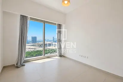 Ready to Move In | 1 BR High Floor | Unfurnished