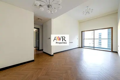 Massive Layout & Balcony | Highly Accessible Area | Direct From Landlord