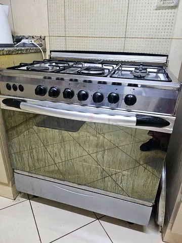 Cooking range for sale-100 aed only