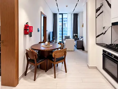 FULLY FURNISHED | CANAL VIEW | FLEXIBLE CHEQUES