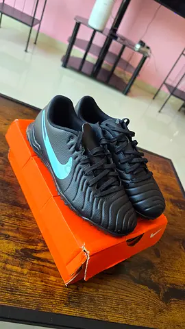 Original Nike Men Shoes Brand New