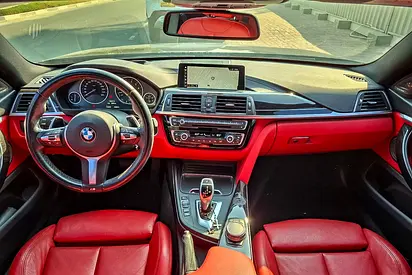 2018 BMW 4-SERIES photo 9