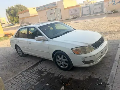 2000 Toyota AVALON 照片 4