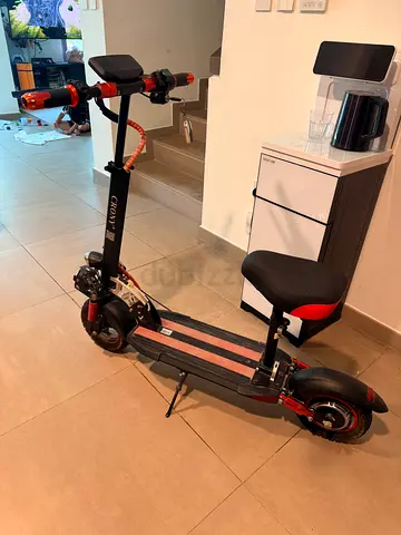 Crony electric scooter
