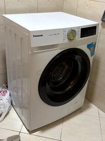 Panasonic 7kg Front Load Washing Machine - Good Condition. Used by family of 2.