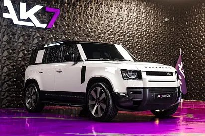 Land Rover Defender 110 X-Dynamic HSE P400 2026 GCC Specs