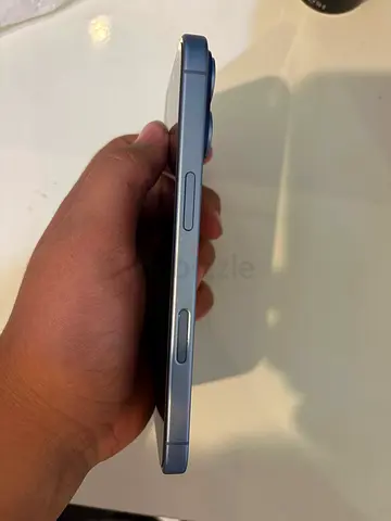 Used Apple iPhone 17 - Blue, perfect Condition