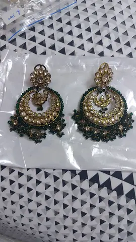 WINTER SALE! EXQUISITE GREEN ETHNIC DIAMOND EARRINGS - ARTIFICIAL JEWELLERY