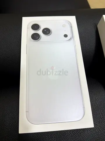 Apple iPhone (boxed) - Silver  18 pro max 256 GB tra