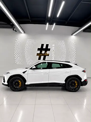Lamborghini URUS SE
