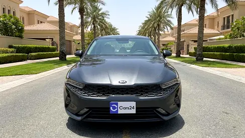 2021 KIA K5 photo 2