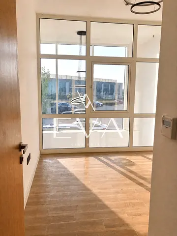 BRAND NEW | UNFURNISHED | LOFT STYLE