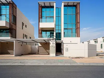 Vaastu Compliant | Ready To Move |6BR Luxury Villa