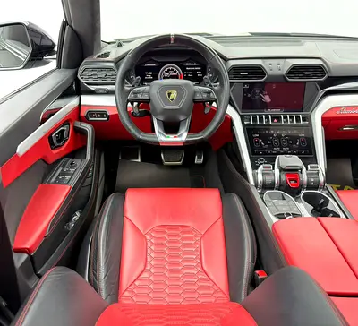 صورة 8 لـ 2019 Lamborghini URUS