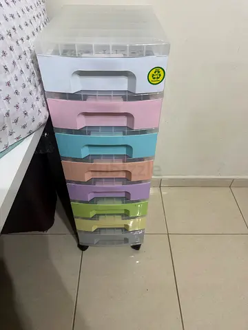 Embroidery Threads With Box