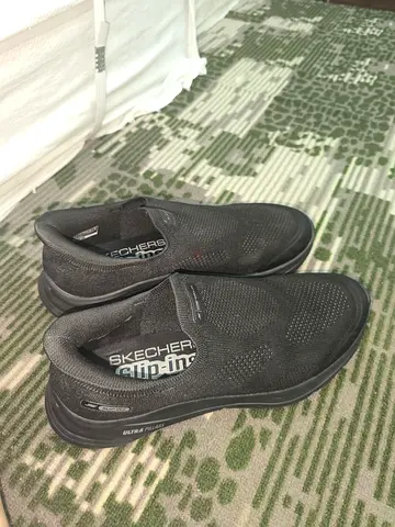 Skechers Go-Walk 8 Slip-on Black Sneakers - Comfortable Everyday Shoes